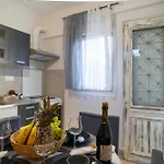 Sofia's House וולוס